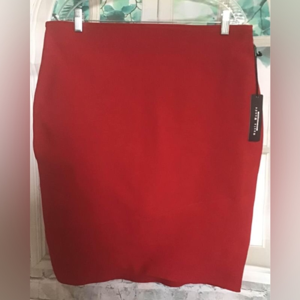 Womens Skirt Plus Size 2XL 
Red BODY-CON Skirt  New